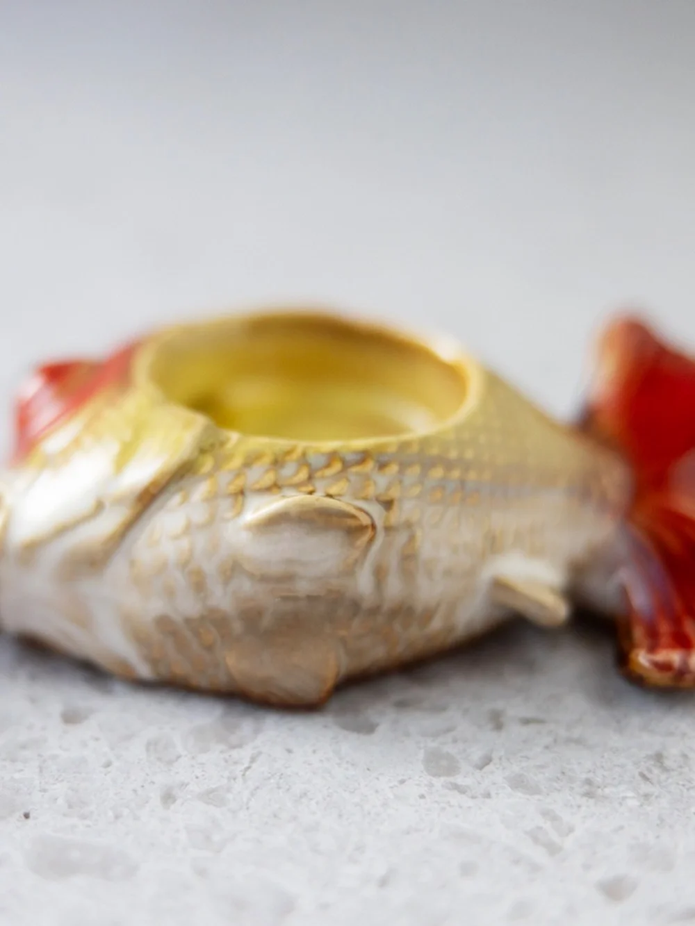 Pair of ceramic fish shaped tea light candle holders made in China red green
